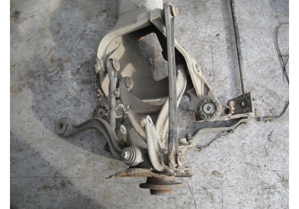 балка задня,гола,Peugeot 407,1.6hdi